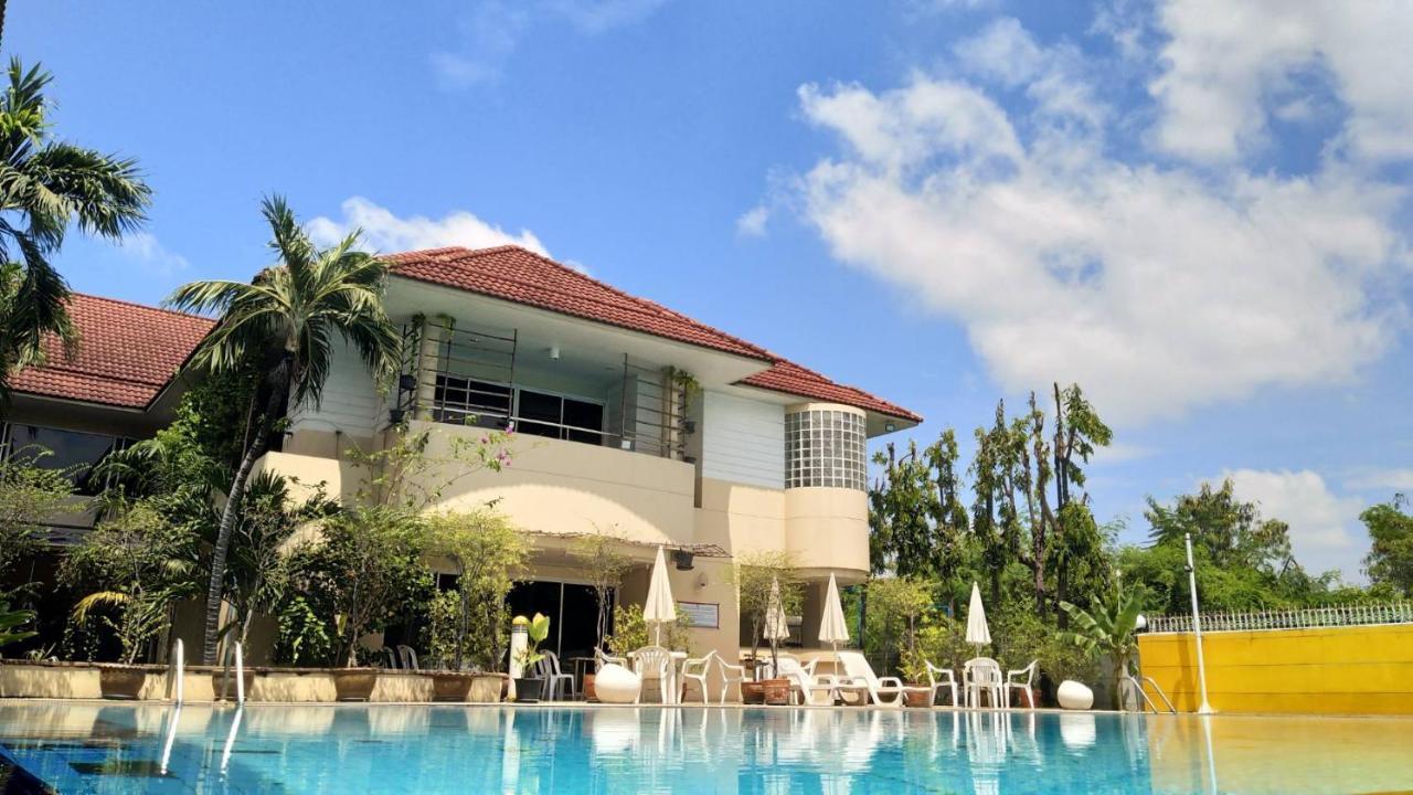 Asias Boutique Club /The Homestays Rangsit Dış mekan fotoğraf